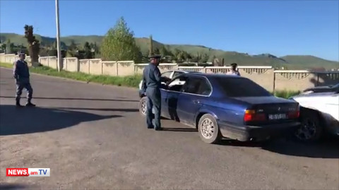 Սևան քաղաքի բոլոր մուտքերն ու ելքերը փակ են. ոստիկանության արտակարգ ծառայությունը Սևանում