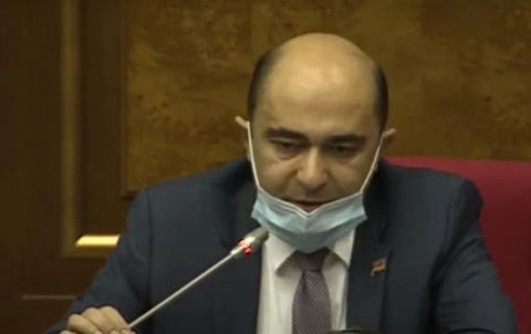 Մարուքյանը ԲՀԿ-ին կոչ արեց չմասնակցել քվեարկությանը. վերջիններս 20 րոպե ընդմիջում վերցրին