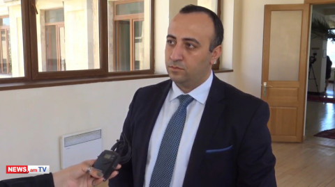 Ժողովուրդը հավատա Արսեն Թորոսյանի՝ մարտին արված հայտարարությա՞նը, թե՞ մայիսինը. Կարեն Սիմոնյան