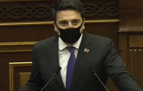 Կարող եք պարոն Ծառուկյանին էլ մեղադրել, որն այսօր դահլիճ չի գալիս. Ալեն Սիմոնյանը՝ Զոհրաբյանին