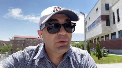 Թողեք հեծանիվ քշեմ, այ ձեր ցավը տանեմ. Էդմոն Մարուքյան