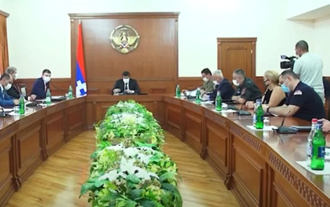 Արցախում կորոնավիրուսով վարակվածներից 2-ի վիճակը ծանր է. խորհրդակցություն նախագահի մոտ