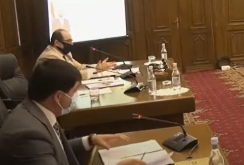 Դատավոր ունենք, որը վարույթում 3000 գործ ունի. Փոլադյանը՝ պատգամավորին