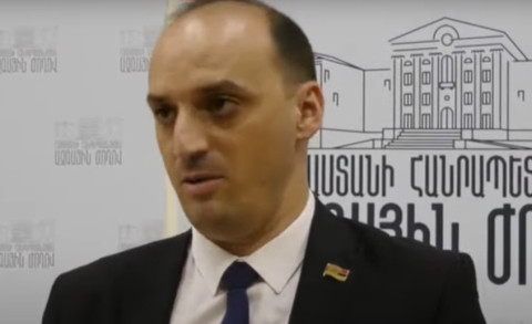 Երեւի կյանքում մի հավաբուն էլ սարքած չկա, մաղթում եմ իրեն շուտ ուշքի գալ. ԲՀԿ-ականը՝ Լոռու մարզպետին