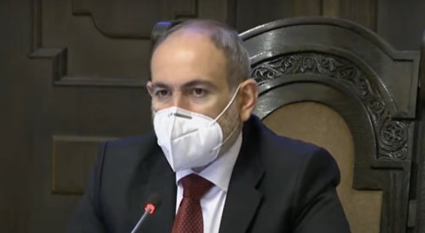 «Փոդրաթչիության» տրամաբանություն կա, շինհրապարակներն ավելի շատ աղբանոցի են նման. վարչապետ