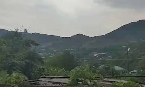 Ի՞նչ իրավիճակ է Մովսես գյուղում. տեր Աբելը վաղ առավոտյան ուղիղ եթեր է մտել