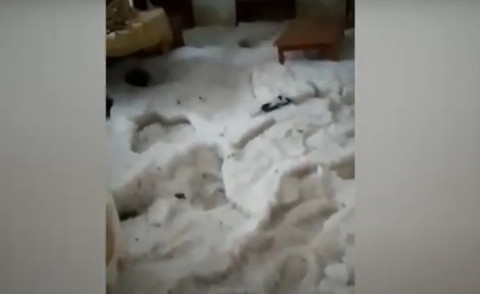 Կարկուտը՝ գյումրեցիների տներում