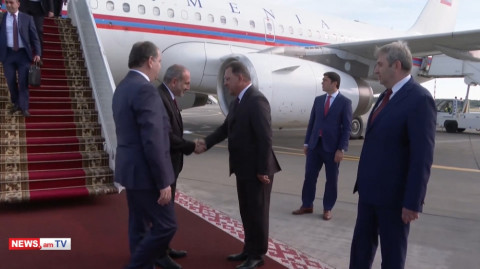 Փաշինյանն աշխատանքային այցով ժամանեց Մինսկ