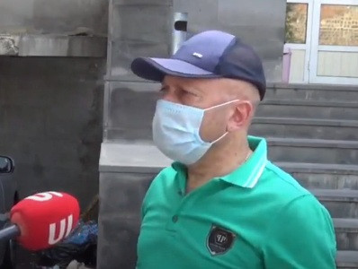 Չընդունված դիմորդների եւ նրանց ծնողների ակցիան՝ ԱԺ-ի դիմաց