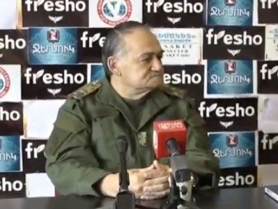 Գեներալ-մայոր Աստվածատուր Պետրոսյանի ասուլիսը՝ հայ-ադրբեջանական սահմանի լարվածության մասին