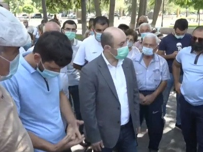 Կոմիտասի գյուղմթերքի շուկայի առեւտրականների բողոքի ակցիան