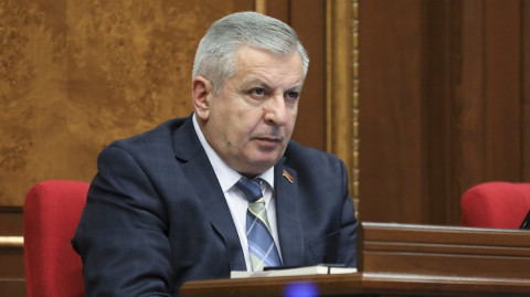 ԲՀԿ-ն «քլնգում» է Սերգեյ Բագրատյանին․ պահանջում են մանդատը վայր դնել