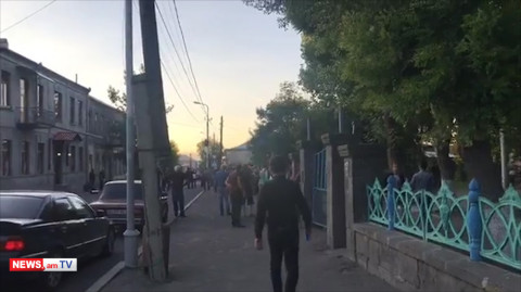 Ախալքալաքում զանգվածային միջադեպ է տեղի ունեցել, կան զոհեր, հյուրանոց է այրվում