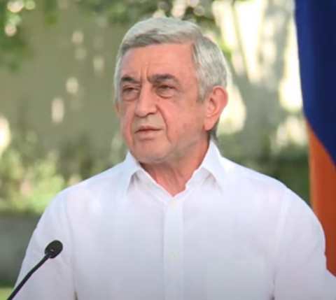 Այսօր էլ հայկական բանակի գրեթե ողջ զրահատեխնիկան 80–ականների են. Սերժ Սարգսյան