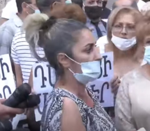 Քրիստը ասում ա՝ ես վարչապետի մարդն եմ, 350 դոլարով մարդ ա ուղարկում Ռուսաստան. ցուցարար