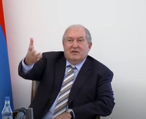 Արմեն Սարգսյանը հանդիպել է մտավորականների հետ