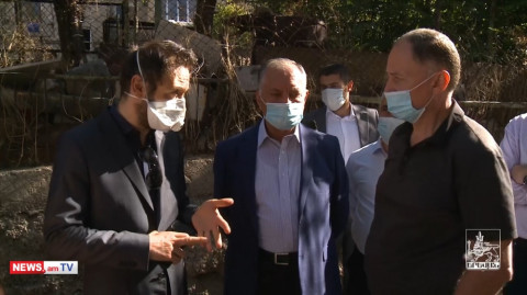 Ցուցակ կազմեք, թե ովքեր պետք է տեղափոխվեն հյուրանոցներ. Հայկ Մարությանը փլուզված շենք է այցելել