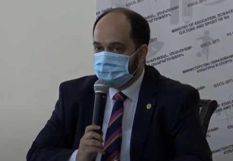 Անցած ամիսներին Արսեն Ջուլֆալակյանի հետ ունեցել ենք զրո քննարկում. Արայիկ Հարությունյան