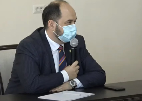 Քրգործերով արկղերը ՀՅԴ չուղարկեցի, որովհետեւ հանգստացան ու գնացին տներով. Արայիկ Հարությունյան