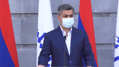 Առաջիկայում Հայաստանում սպասվում են լրջագույն քաղաքական զարգացումներ. Արթուր Վանեցյան