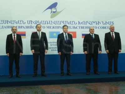 Ճեպազրույցներ Եվրասիական միջկառավարական խորհրդի նիստից հետո