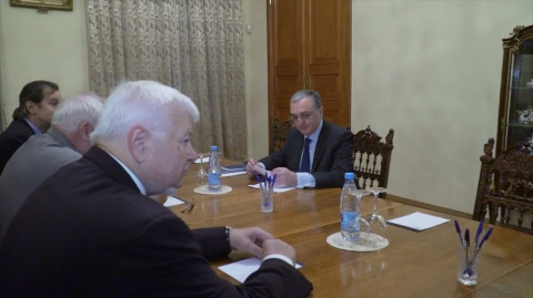 Մոսկվայում Զոհրաբ Մնացականյանը հանդիպել է Մինսկի խմբի համանախագահների հետ