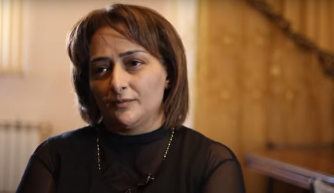 «Արցախը շատ թանկ է բոլորիս համար, տղե՛րք, հայրենիքը ձեր կարիքն ունի». Ազատ Ասոյանի մայր