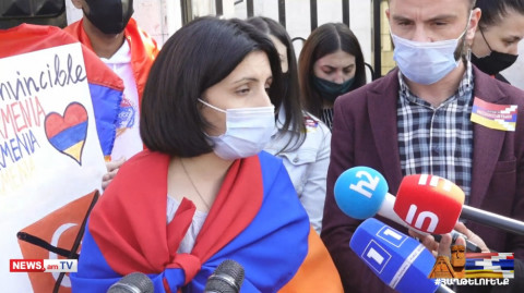 ՀՀ-ում ԵՄ դեսպանն ասաց, որ Եվրոպայում համակրանքը հայերի նկատմամբ է. ակցիայի մասնակից