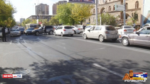 ՀՀ-ում Գերմանիայի դեսպանատան հարակից հատվածում ակցիայի մասնակիցները փողոց փակեցին