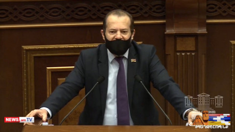Զինվորներին տաքացնելու համար ծառ կտրողի նկատմամբ քրգործ է հարուցվել. Արկադի Խաչատրյան