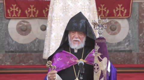 Այսօր մեր ազգը ամբողջ բանակի է վերածված. Արամ Ա կաթողիկոս