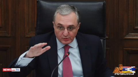 Մենք բարեկամների պակաս չունենք աշխարհում. Զոհրաբ Մնացականյանը՝ ընդդիմադիր պատգամավորին