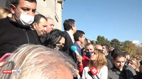 Հիմա եթե Փաշինյանը մնա իշխանության, վստա՞հ եք, որ վաղը Երեւանը չի տալու. Հրանտ Բագրատյան