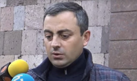 Ուզում են թող ձերբակալեն, դատեն, որեւէ բան մեր պայքարի մեջ չի փոխվելու. Իշխան Սաղաթելյանը ՀՔԾ-ում է