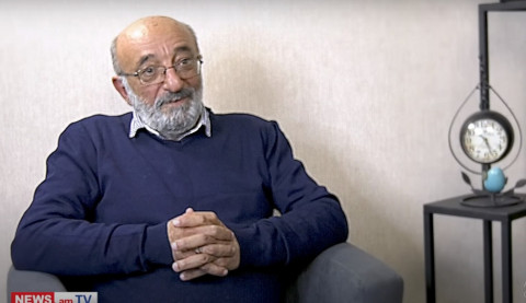 Խեղկատակն ուզում էր հայ թագավորների հետ համեմատվել, մնաց ուռենի տնկող. Ղարաբաղցյան