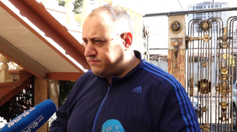 Փաշինյանը փորձում է ինձ լռեցնել, բայց ես չեմ լռելու. Միհրան Հակոբյանը՝ իր տան խուզարկության մասին