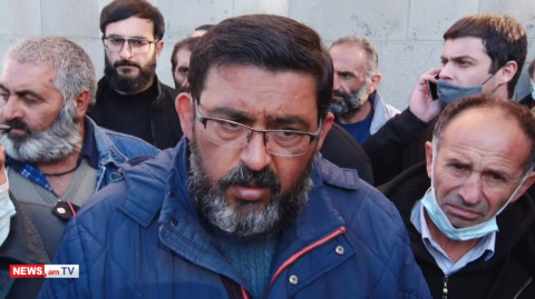 Երեխա ենք տվել, երեխա ենք պահանջում. անհայտ կորած զինծառայողի ծնողը՝ Կառավարությանը