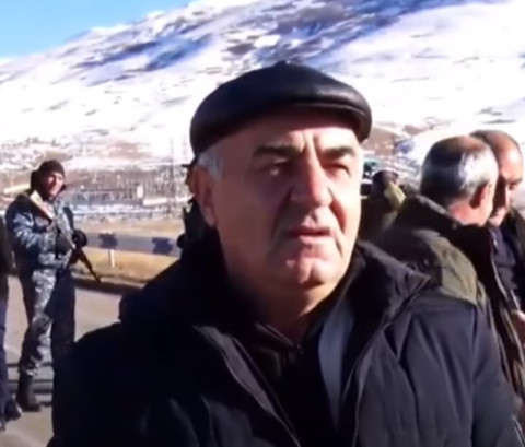 Թուրքի հետ չեն կարա աշխատենք, ինքը մեզ կխփի, մենք՝ իրանց. Սոթքի հանքի աշխատակից