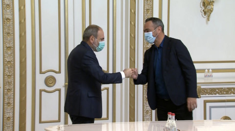 «Պետք է լինենք միահամուռ և մեկտեղենք համազգային ներուժը». Փաշինյանը՝ Ջորկաեֆ եղբայրներին