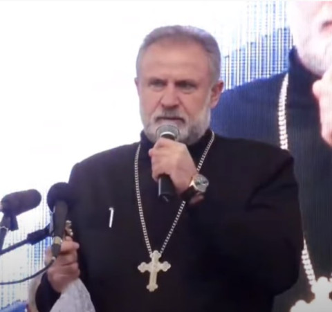 Այսօր Դադիվանքի պատերի տակ թուրքն է քայլում. Տեր Հովհաննես