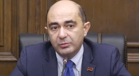 Հնարավո՞ր է ընդդիմությունը պատգամավորական մանդատները վայր դնի. մեկնաբանում է Մարուքյանը