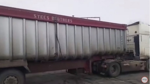 Քաղաքացիները փակել են Երևան-Վանաձոր ավտճանապարհը. պահանջում են Փաշինյանի հրաժարականը