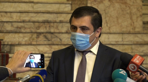 Վարչապետի հրաժարականը պահանջում է մոտավոր 500 հոգի. Լոռու նորանշանակ մարզպետ