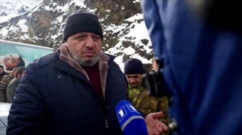 Երկրի դավաճանին իր կաբինետում պետք է ձերբակալեն. սյունեցի