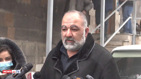 Սխալ հրամանների հետեւանքով մեծ թվով զոհեր ենք ունեցել, մեղավորները պետք է պատժվեն. զոհվածի ծնող