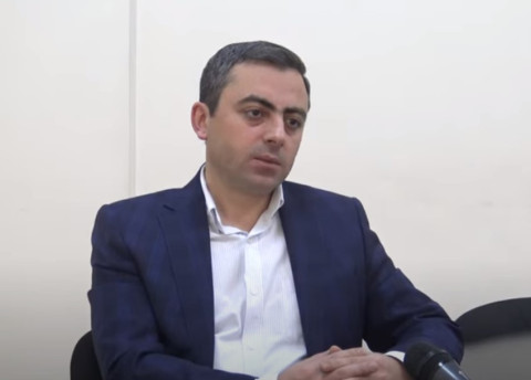 Փաշինյանն ինչո՞ւ էր փաստաթուղթ ստորագրում Ալիևի հետ, պետք է դուռը շրխկացներ եւ դուրս գար․Սաղաթելյան