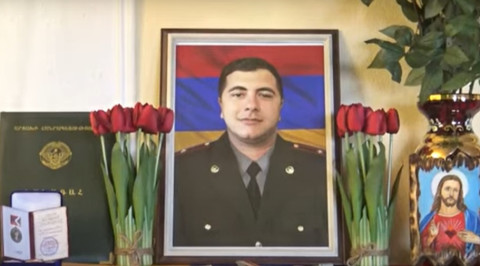Պապայիս կարոտել եմ, եթե չգա, ես տաքսի կնստեմ, կգնամ. զոհված մայորի ընտանիքը կորցրել է տունը Շուշիում