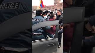 Ոստիկանությունը բերման ենթարկեց «Հայրենիք» կուսակցության անդամ Դավիթ Բաղդասարյանին
