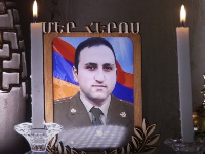 Մեր աղջիկը երբեք չպետք է զգա հոր բացակայությունը. Լեյտենանտ Հովիկ Վարդանյանի դուստրը շուտով կծնվի