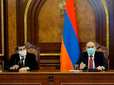 Փաշինյանի եւ Արցախի նախագահի գլխավորությամբ տեղի է ունեցել Անվտանգության խորհրդի նիստ